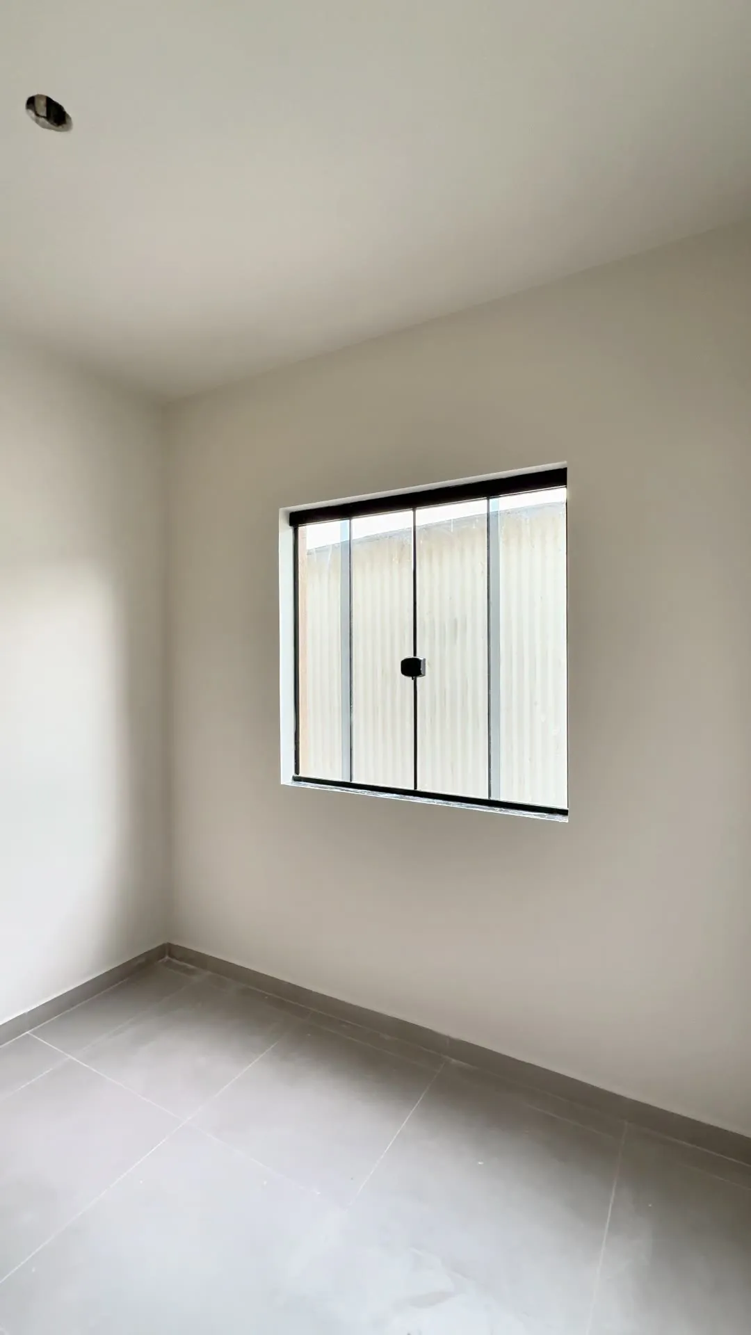 Segundo quarto com janela
